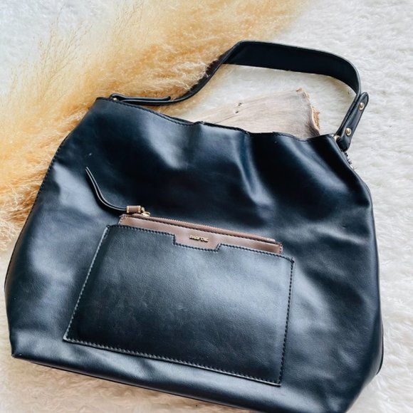 Black faux leather bag with insert - Picture 2 of 4